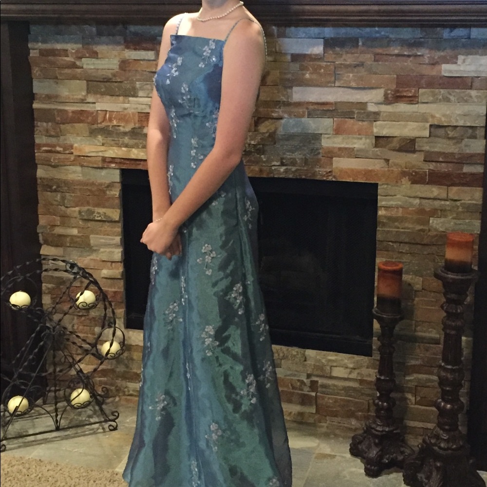 Blue floral prom dress